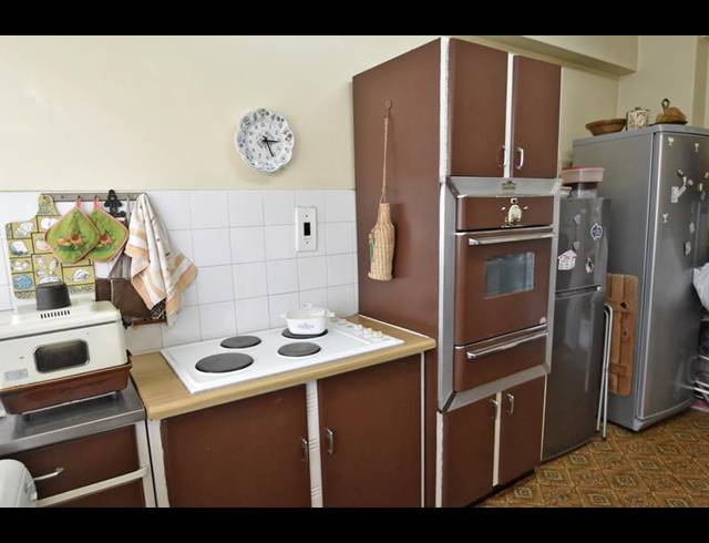 1 BEDROOM APARTMENT FOR SALE IN FAIRWAY